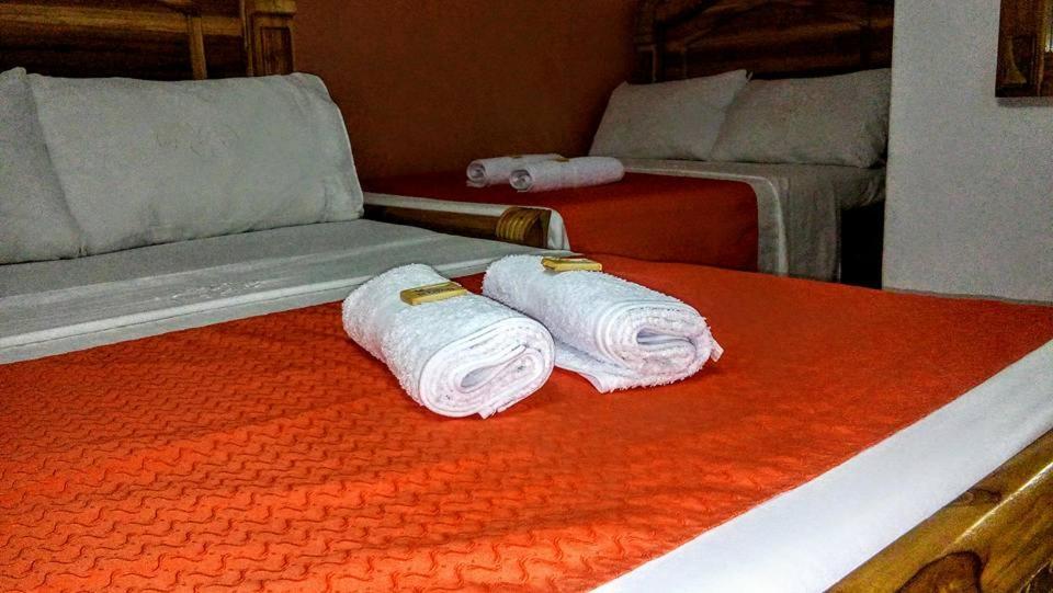 Hotel Las Guacamayas Guatapé מראה חיצוני תמונה