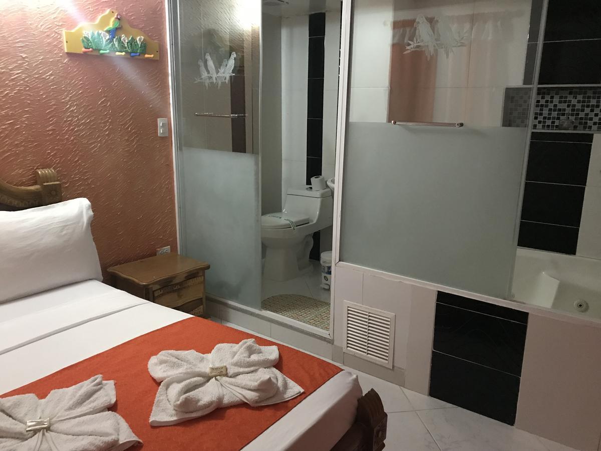 Hotel Las Guacamayas Guatapé מראה חיצוני תמונה