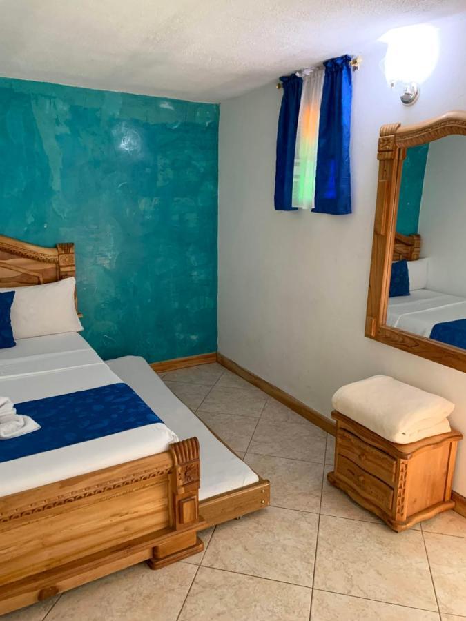 Hotel Las Guacamayas Guatapé מראה חיצוני תמונה